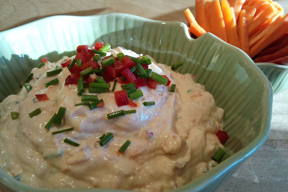 Paprika-Tomatenaufstrich mit Frischkäse isländischer Art