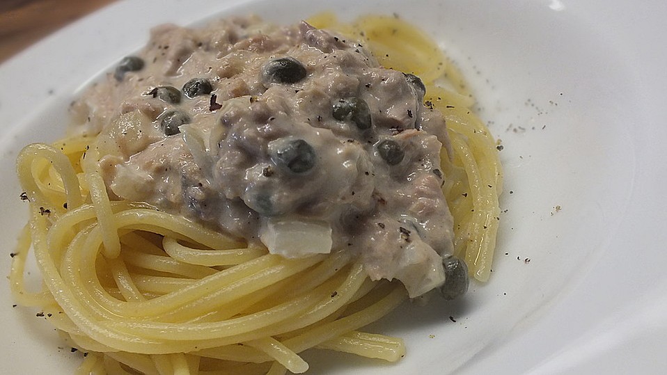 Grüne Nudeln mit Thunfischsoße von krauti58