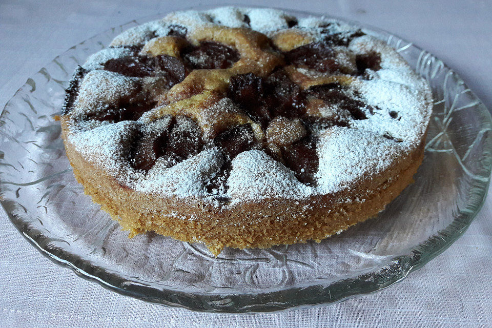 Kleiner Pflaumen-Rührkuchen