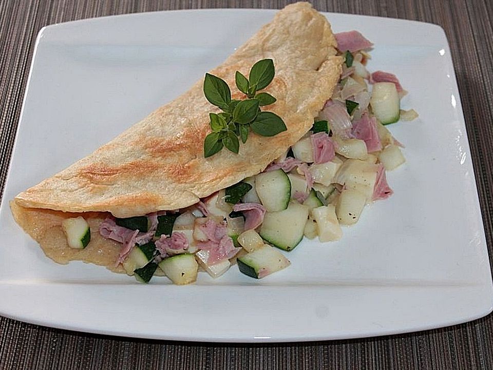 Herzhaft gefüllte Pfannkuchen mit Zucchini von Summerlady-2| Chefkoch