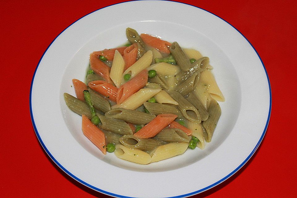 Penne mit Erbsen