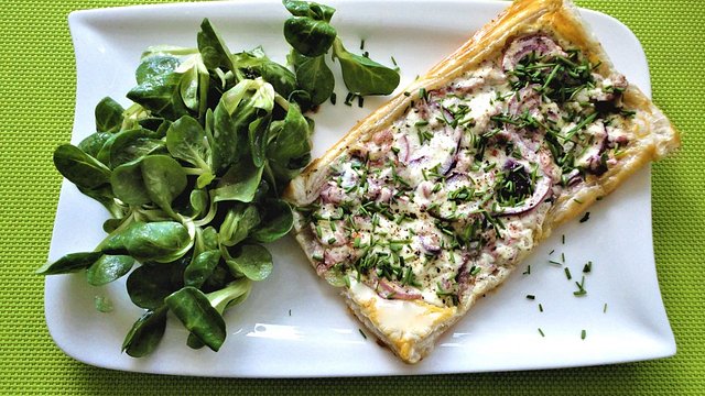 Ruck Zuck Flammkuchen von Juulee Ruck Zuck Flammkuchen von Juulee