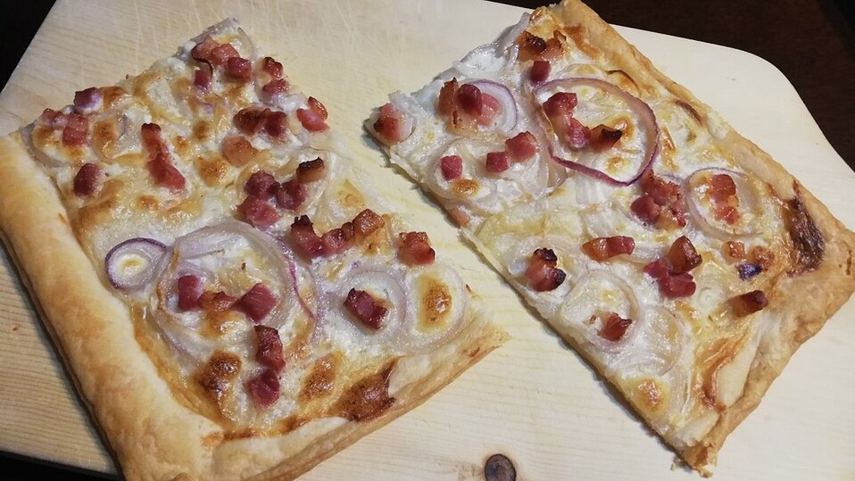 Ruck Zuck Flammkuchen von Juulee