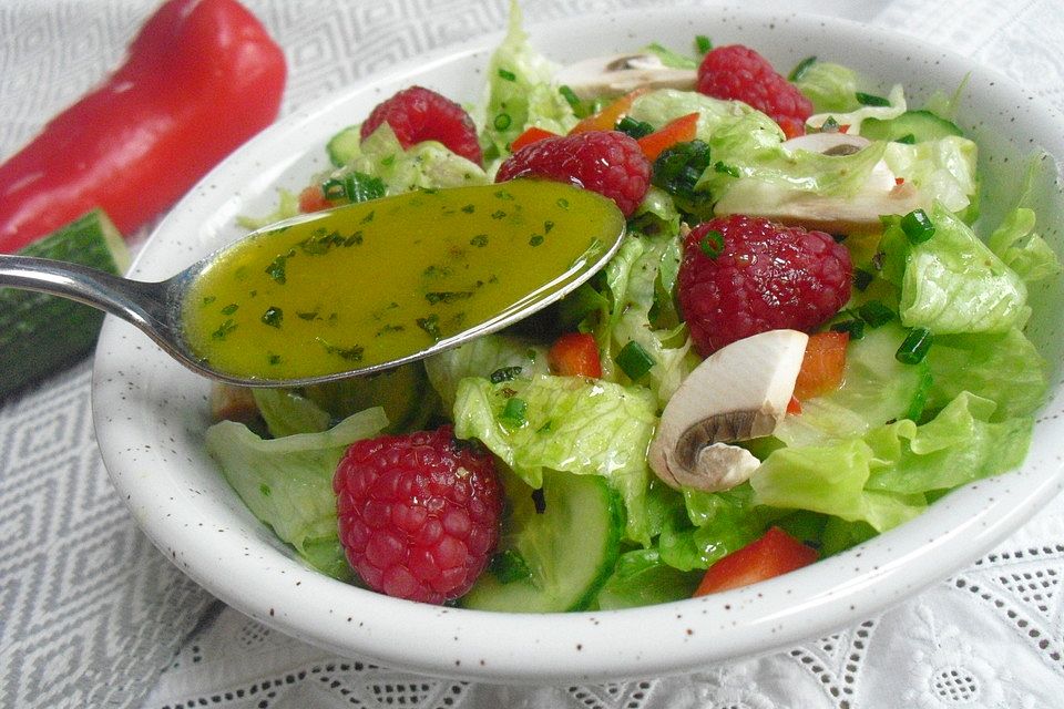 Sehr leckeres Essig-Öl-Dressing Sehr leckeres Essig-Öl-Dressing