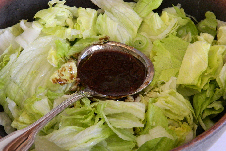 Sehr leckeres Essig-Öl-Dressing Sehr leckeres Essig-Öl-Dressing