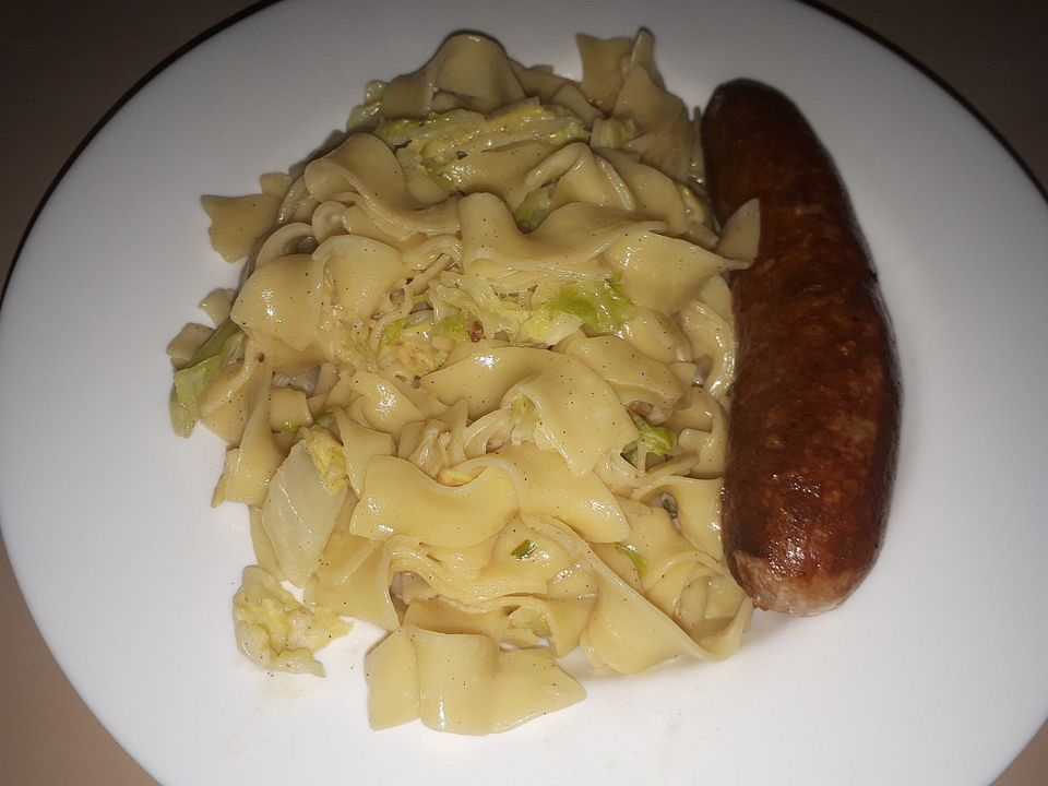 Bandnudeln mit Rahmwirsing von Jasmin-Petra-Wenzel| Chefkoch