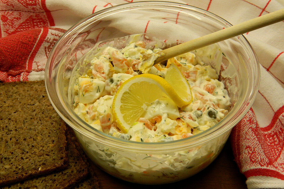 Eiersalat mit Räucherlachs