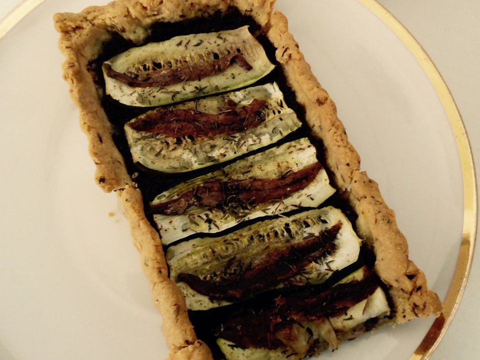 Tarte mit Zucchini und Tapenade von Pannepot Chefkoch