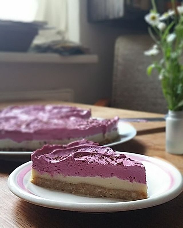 Raw Blueberry Cheesecake