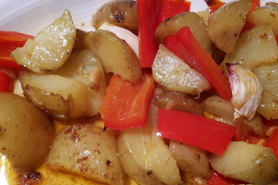 Gegrillter Kartoffelsalat mit Pistazienpesto