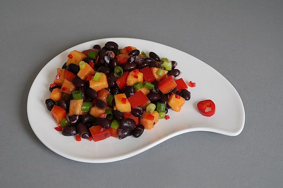 Schwarze Bohnen-Salat