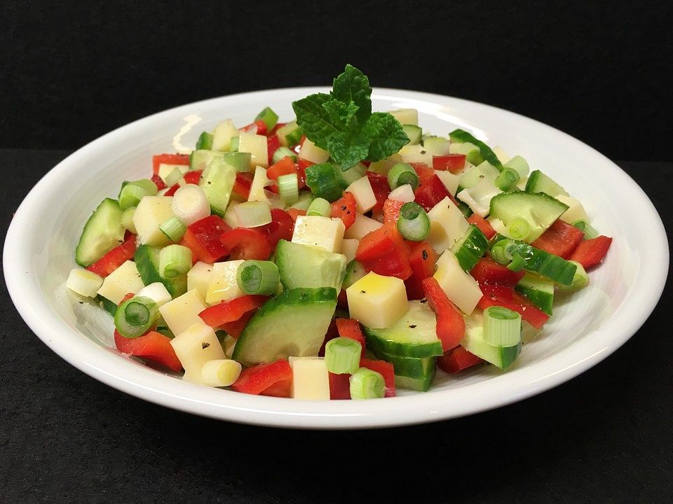 Paprika-Käse-Salat von nacktfrosch| Chefkoch