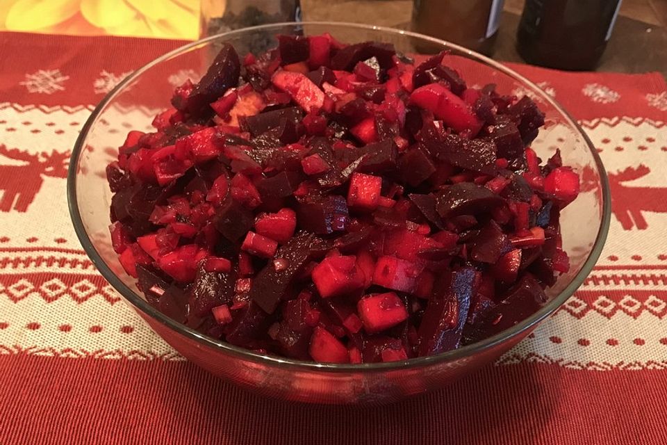 Rote Betesalat nach Lotte Art