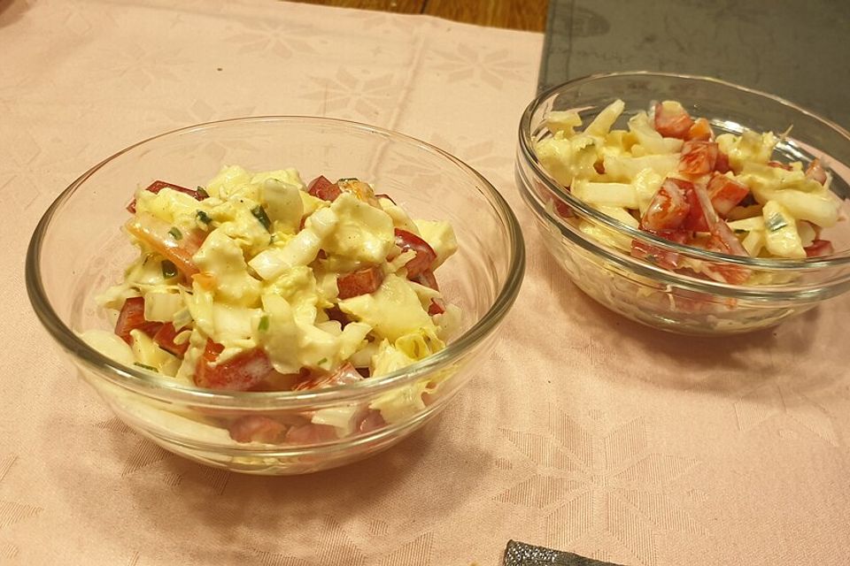 Mozzarella-Paprika-Salat mit Joghurtdressing