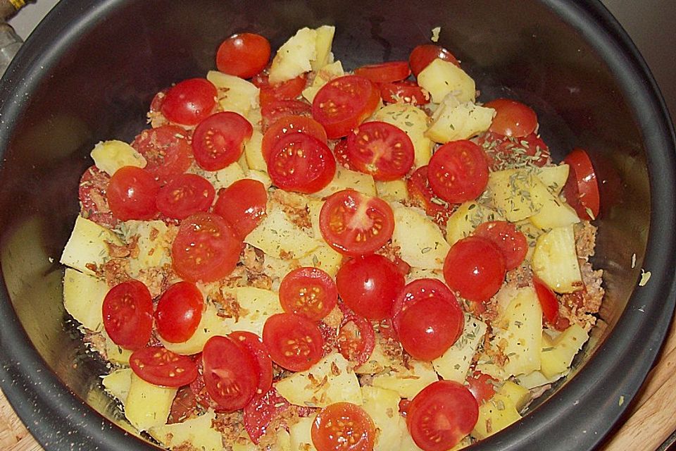 Kartoffel-Tomaten-Auflauf