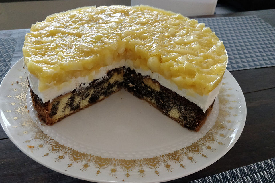 Apfel-Mohn-Torte