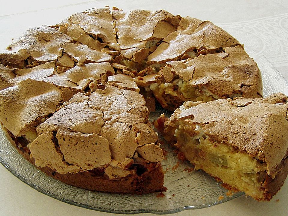 Rhabarberkuchen mit Mandelbaiser von mairose13| Chefkoch