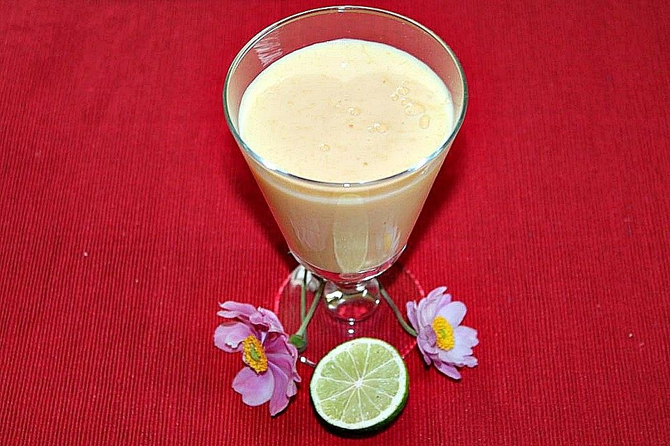 Mango-Kefir mit Limette