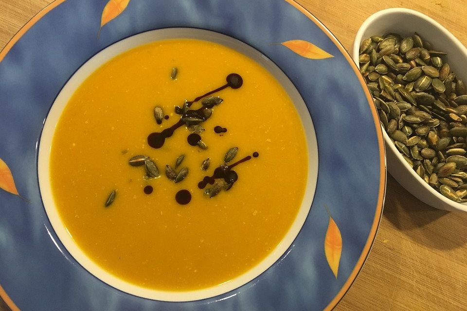 Kürbis-Ingwer-Suppe