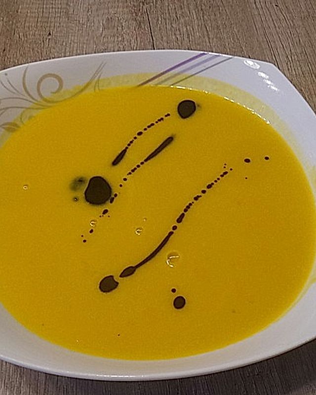 Kürbis-Ingwer-Suppe