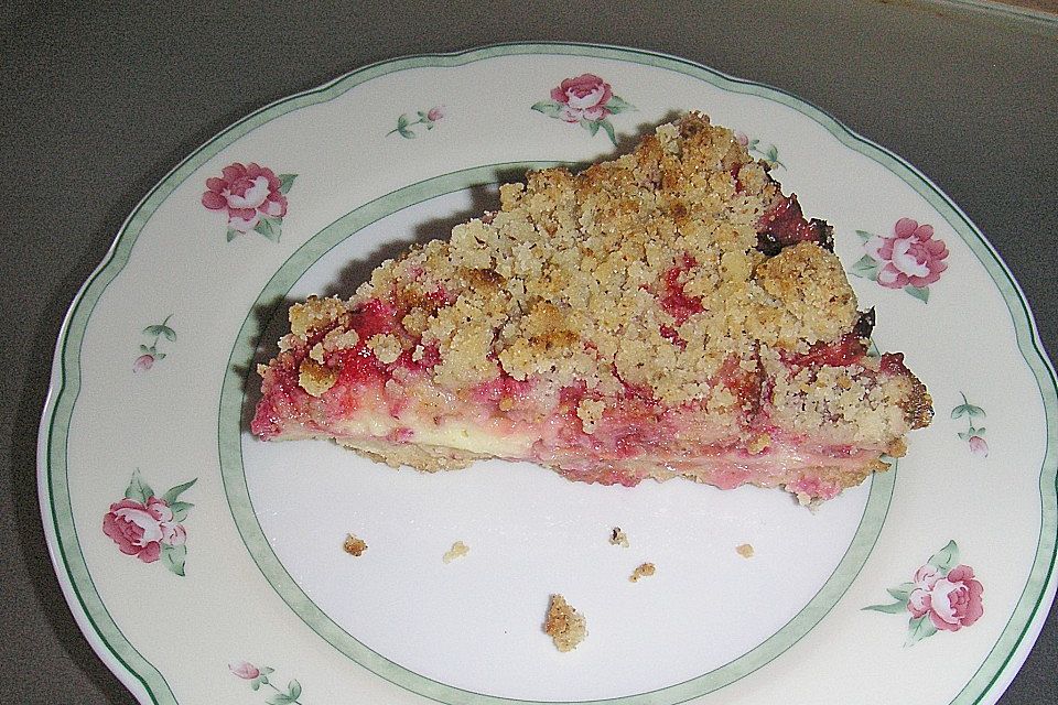 Zwetschgen - Mirabellen Tarte mit Walnuss - Streuseln