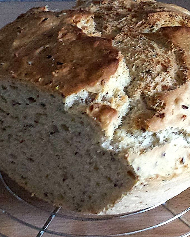 Dinkel-Mandel-Leinsamen Brot