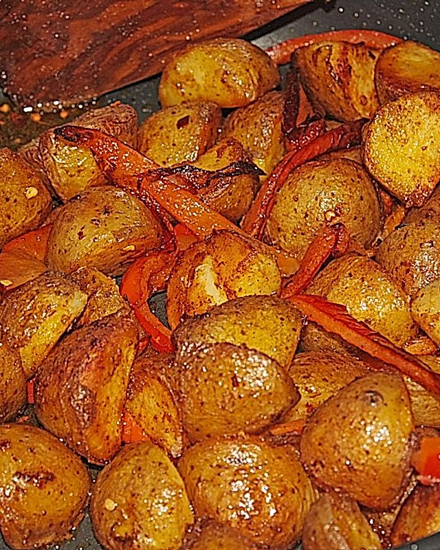 Spanische Kartoffeln