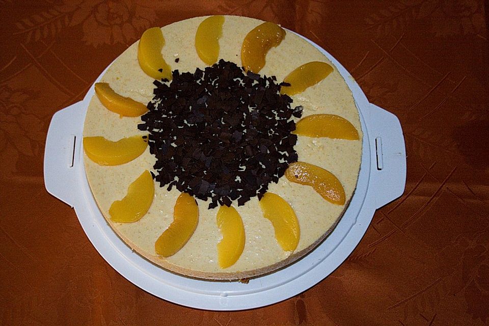 Pfirsich-Eierlikör-Torte mit Mascarpone