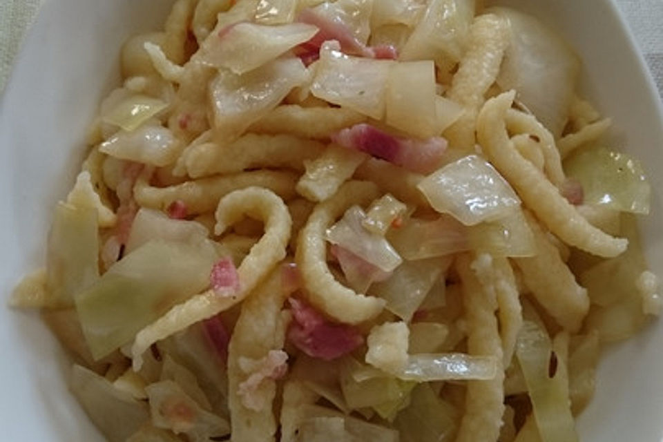 Jäger-Weißkraut-Spätzle