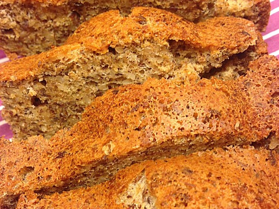 Mandel-Sesam-Brot von fabrella7| Chefkoch