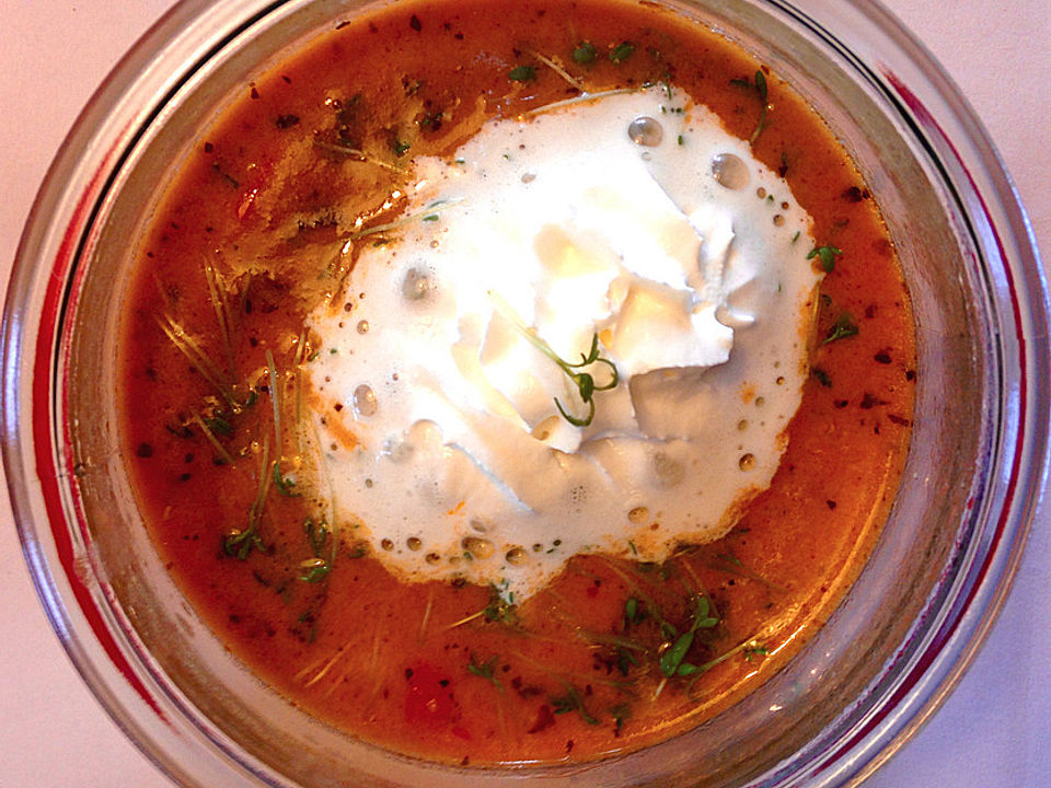 Kokos-Erdnuss-Suppe mit Kresse von fabrella7| Chefkoch