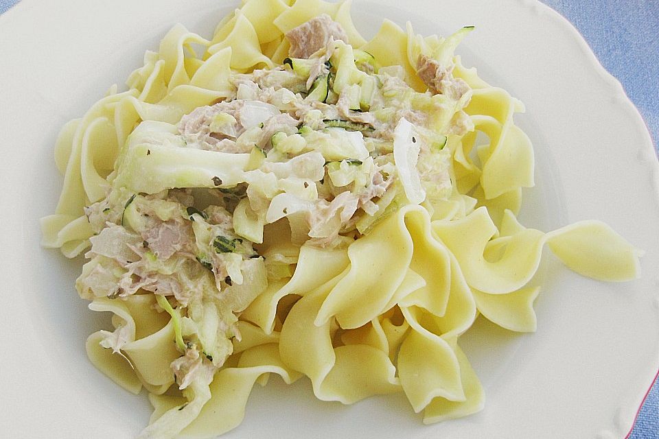 Zucchini - Thunfischpasta