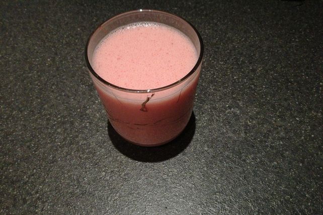 Wassermelonen-Bananen-Buttermilch-Shake von curryspice| Chefkoch Wassermelonen-Bananen-Buttermilch-Shake von curryspice| Chefkoch