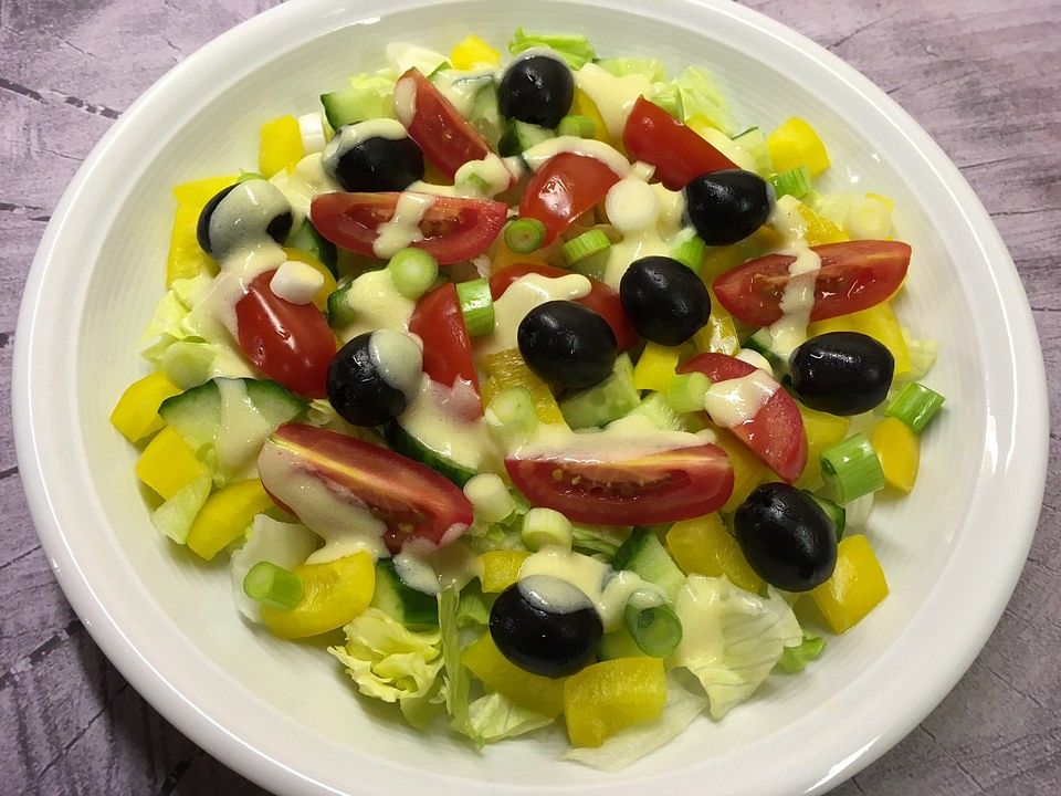 Joghurt-Honig-Senf-Salatsoße von Betty5678| Chefkoch