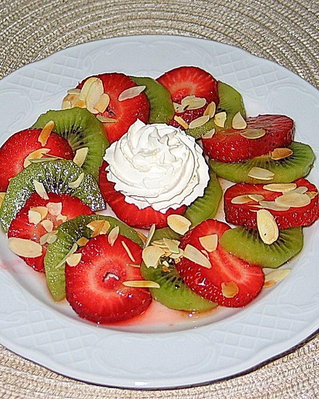 Kiwi - Erdbeer - Salat