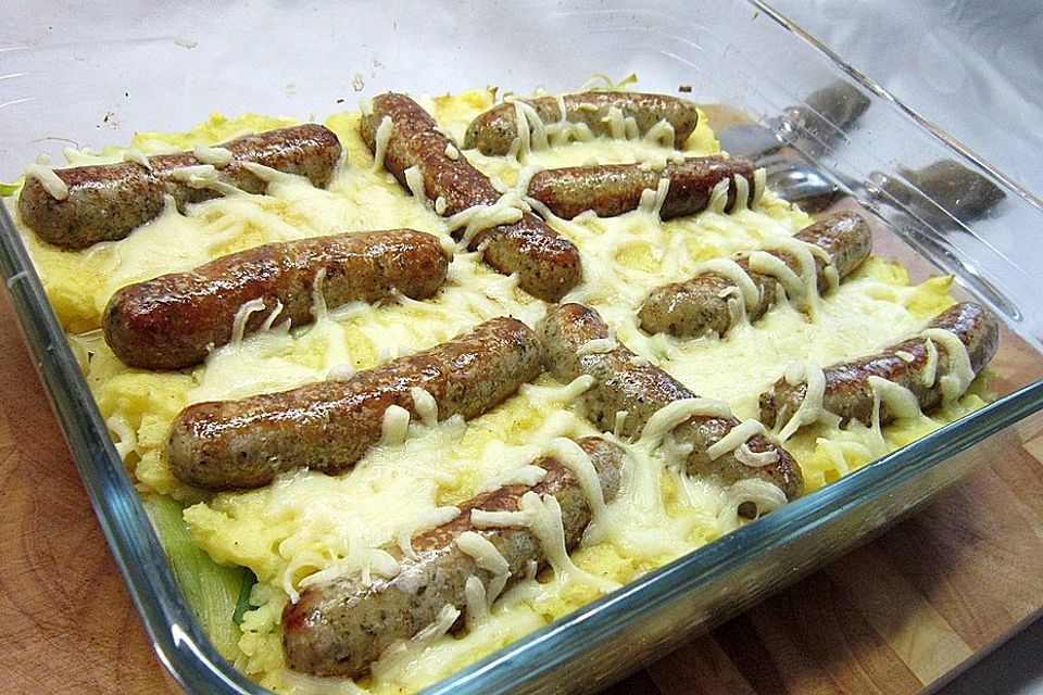 Sauerkrautauflauf mit Bratwürsten