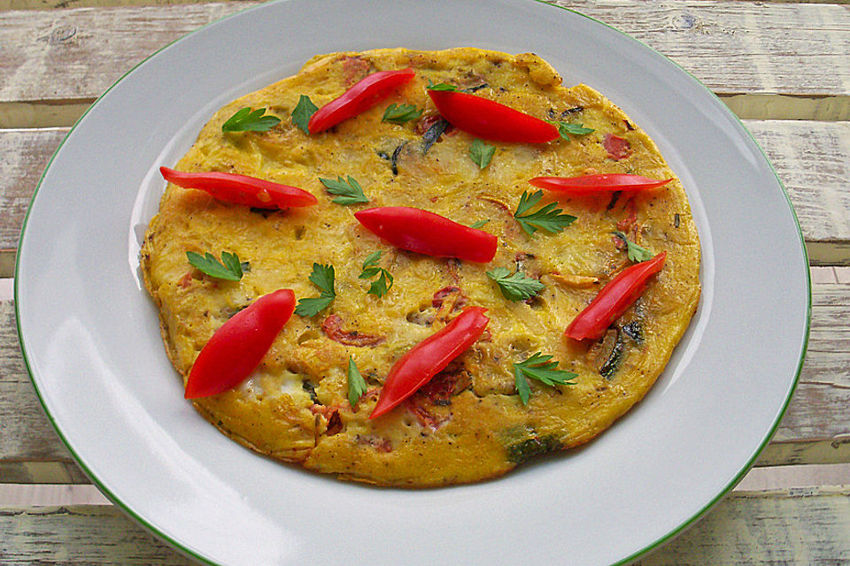 Frittata mit Tomate und Zucchini