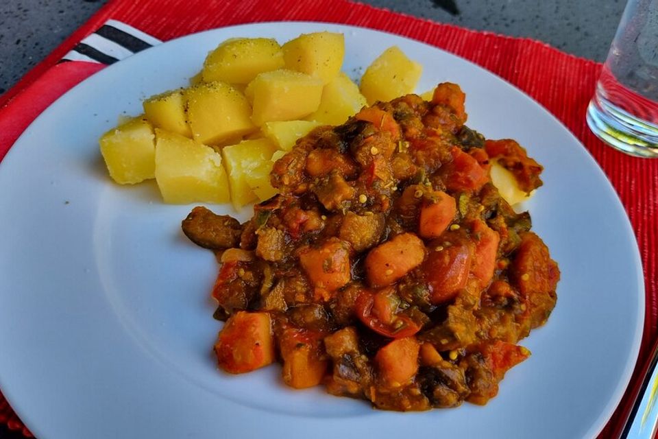 Trio von Kürbis, Aubergine und Tomate