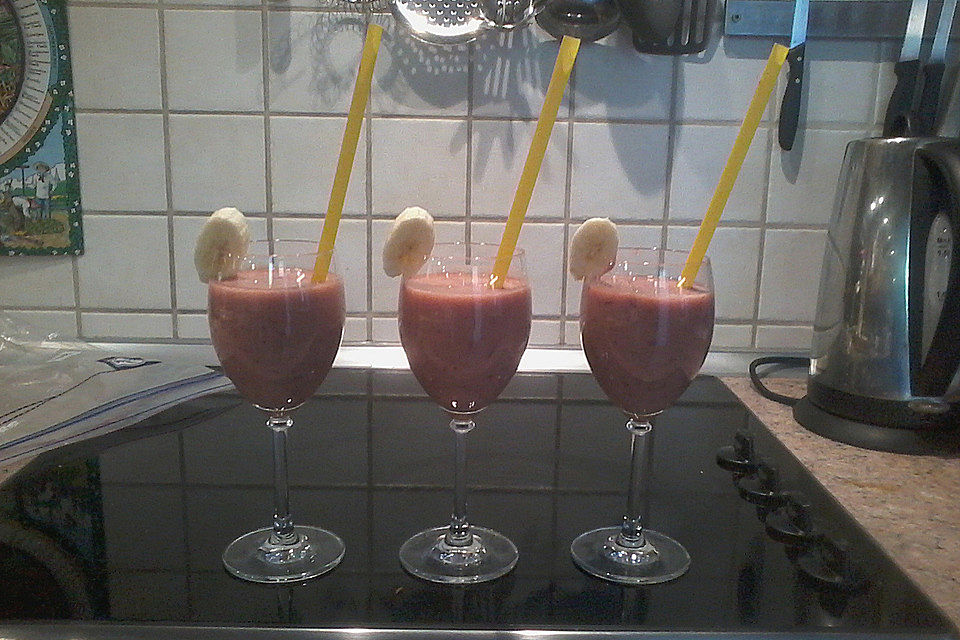 Weintrauben-Bananen-Smoothie mit Dickmilch