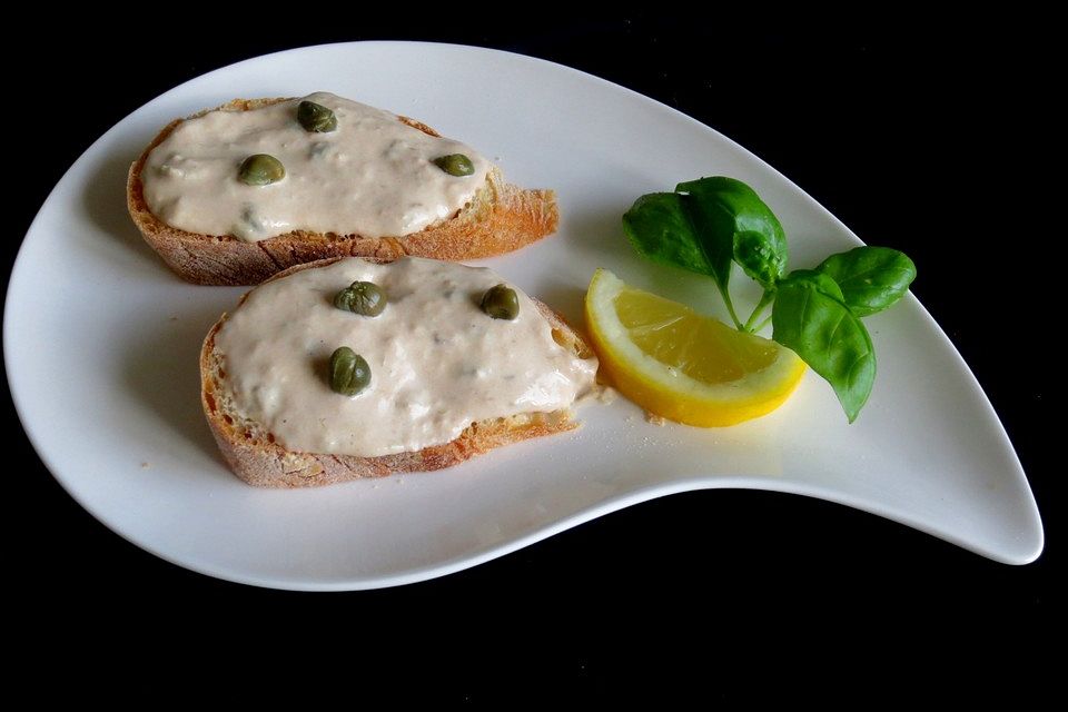 Crostini mit Thunfischcreme