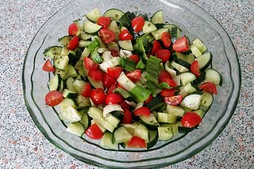 Pak Choi Tomaten Gurken Salat Von Patty Chefkoch