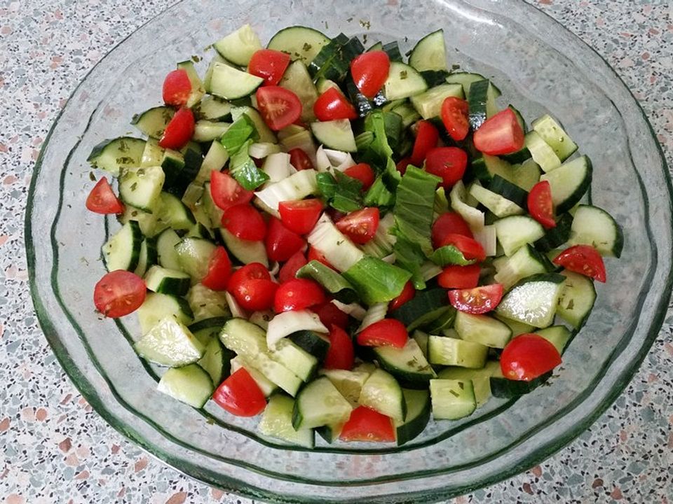 Pak Choi-Tomaten-Gurken-Salat von patty89 | Chefkoch