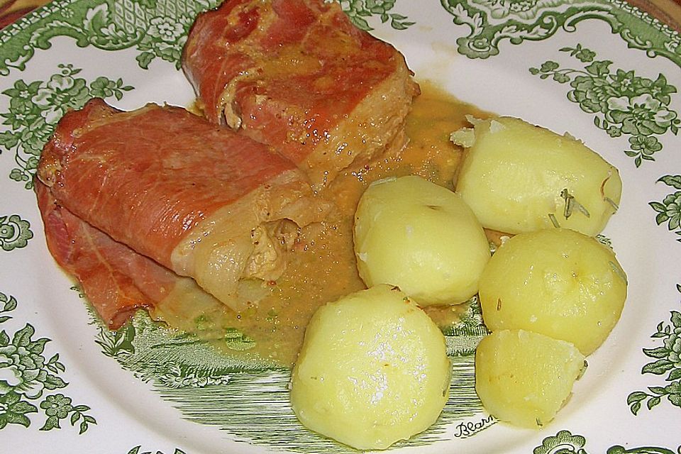 Schweinelende im Schinkenmantel