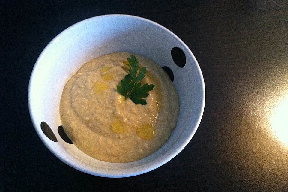 Libanesischer Hummus