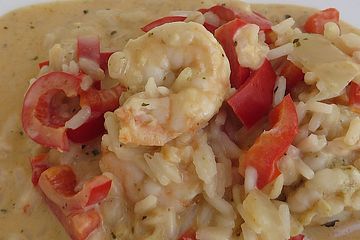 Garnelenpfanne mit Knoblauchbutter und Paprika