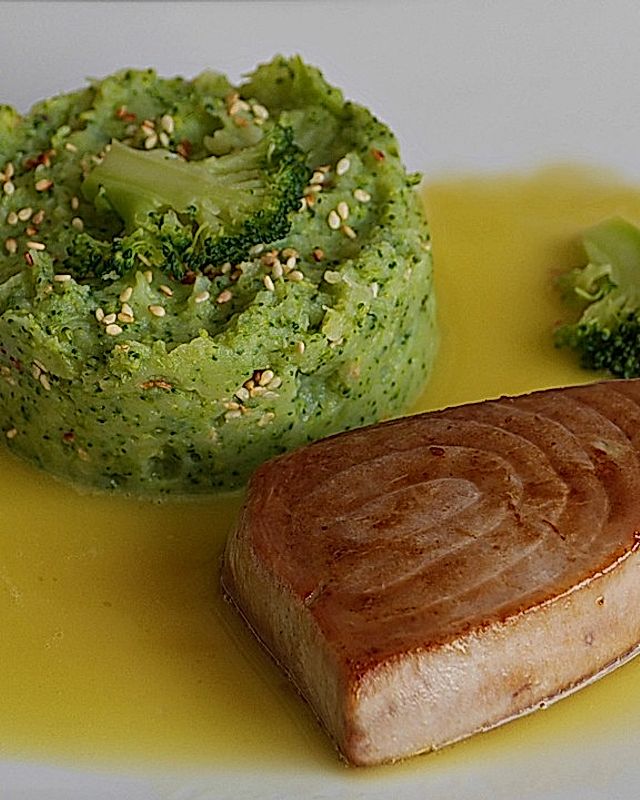 Thunfischsteak mit Wasabi-Beurre Blanc