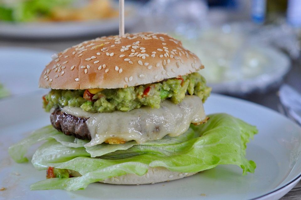 Veggie-Avocadocreme-Kidney-Burger