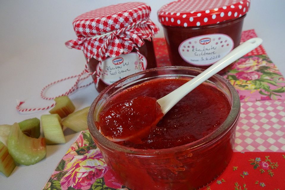 Rhabarber - Erdbeer - Marmelade  mit Vanillearoma