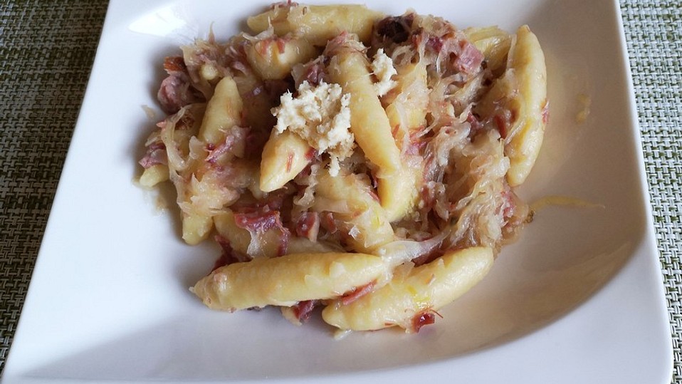 Schupfnudeln, selbstgemacht - mein Grundrezept von inwong Schupfnudeln, selbstgemacht - mein Grundrezept von inwong