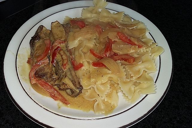 Dicke Rippe in Senf-Sahne-Sauce von Kräuterbutteropa| Chefkoch